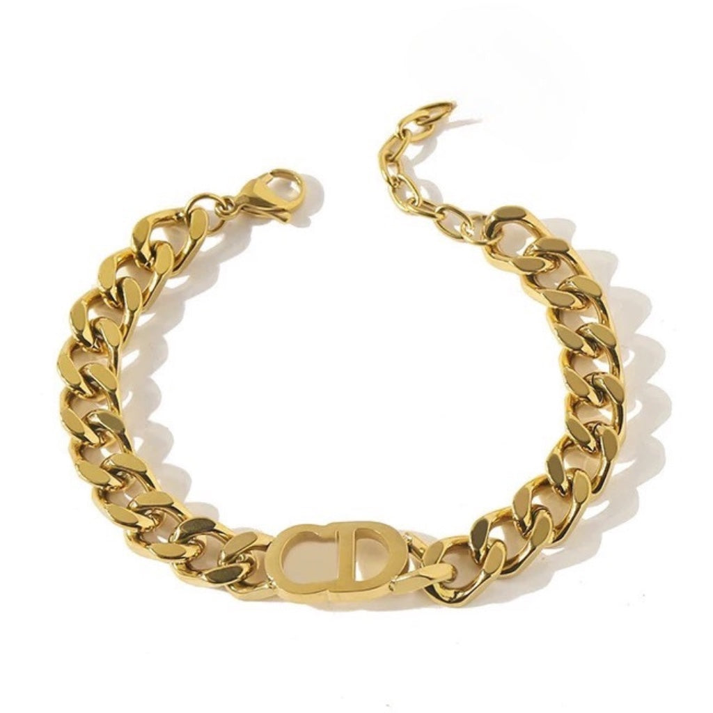 Stainless steel bracelet with CD initals 