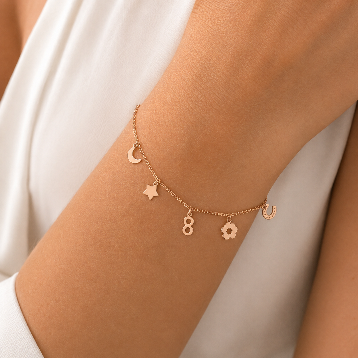 9ct Gold Assorted Charms Bracelet