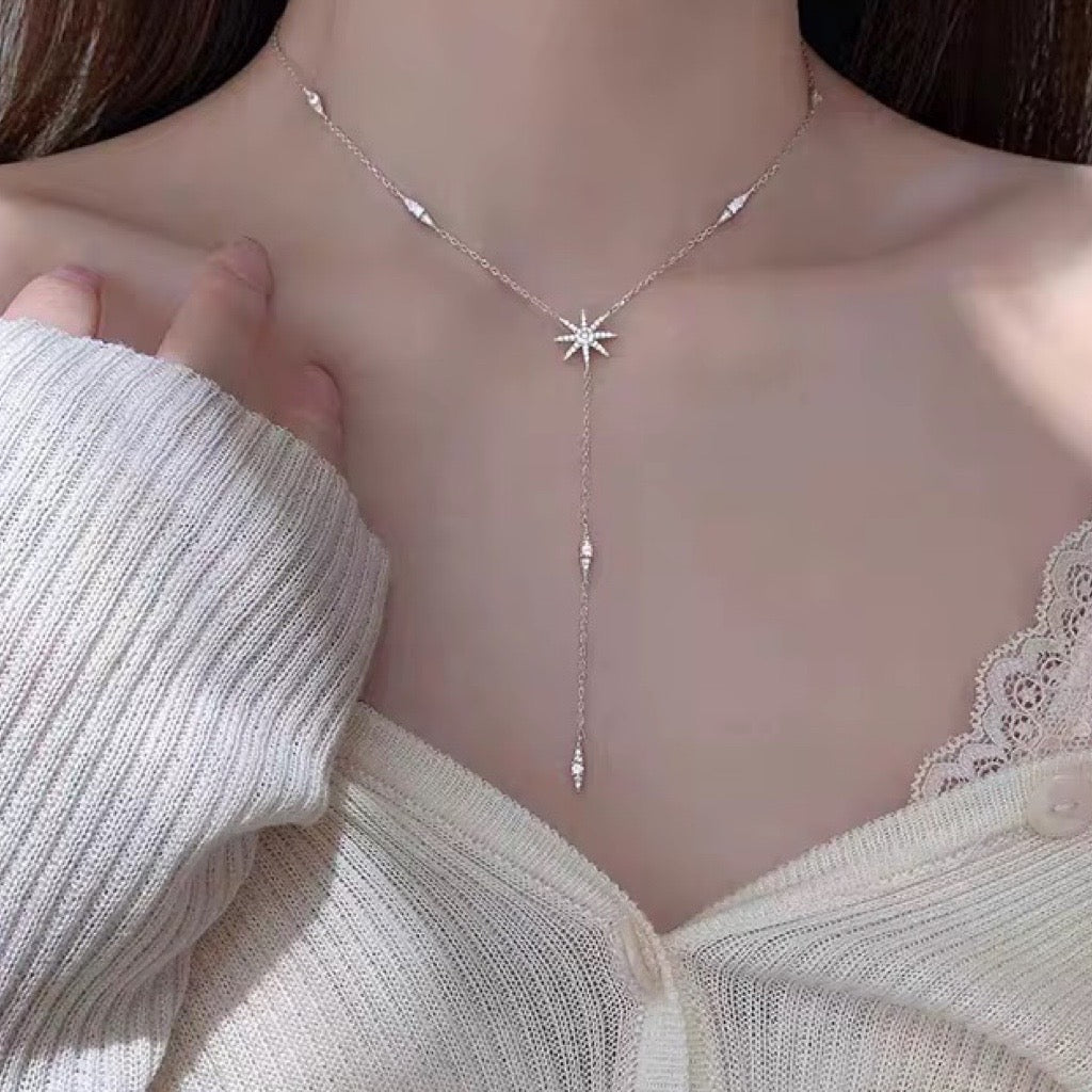 Lariat Flower Necklace In Sterling Silver