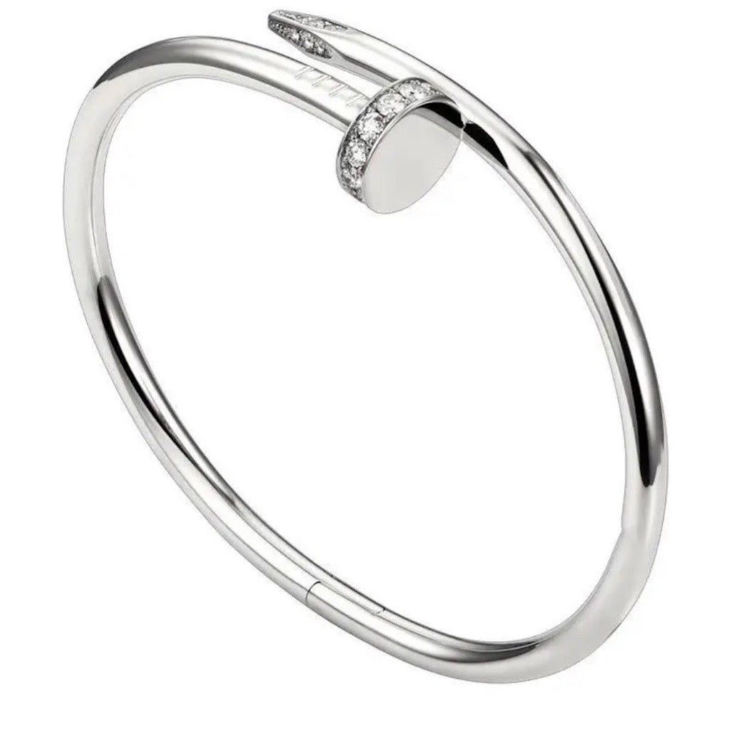 Nail love bangle in silver