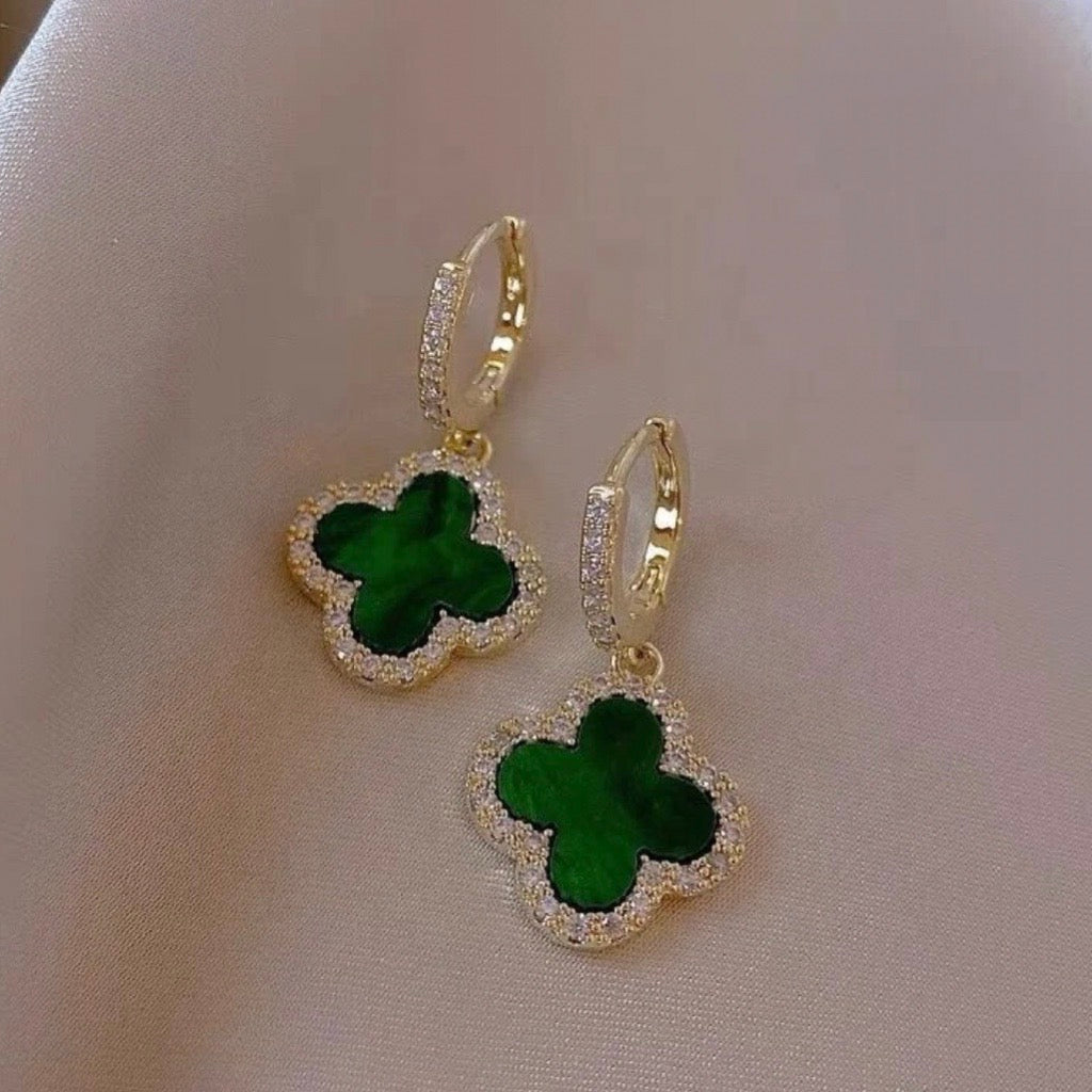 clover earrings green and gold