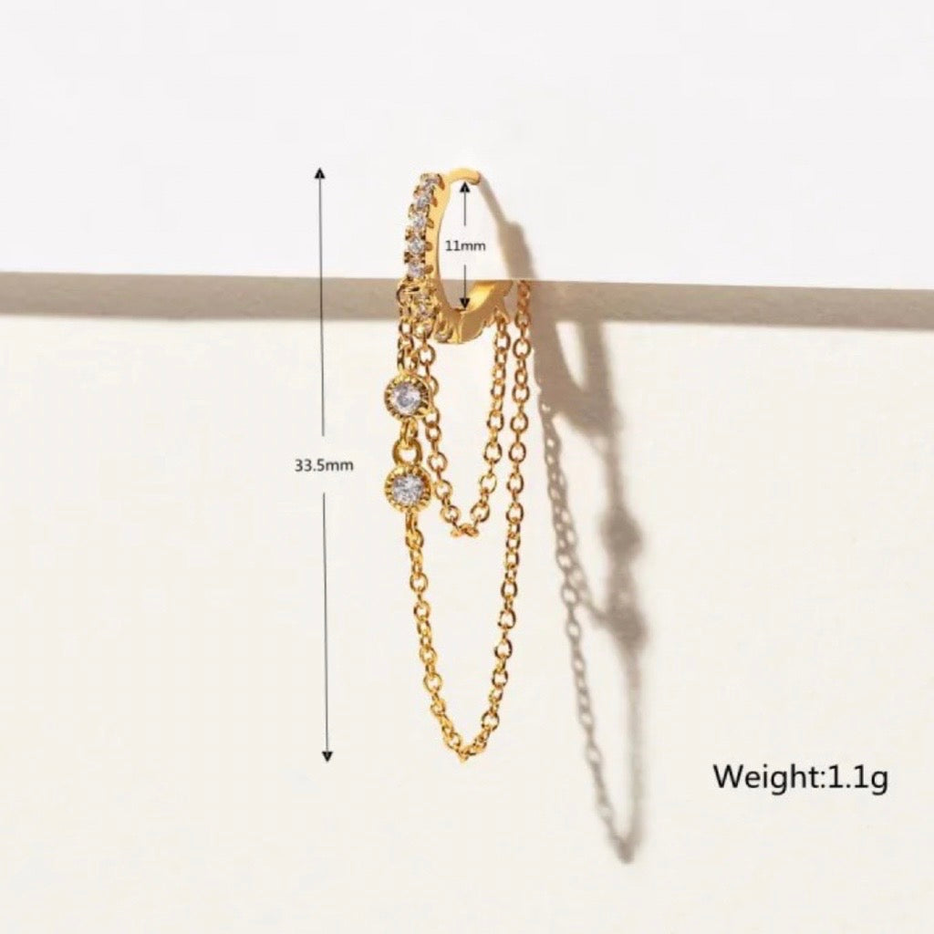 dangling chain huggie earring showing measurement on 33.5mm 