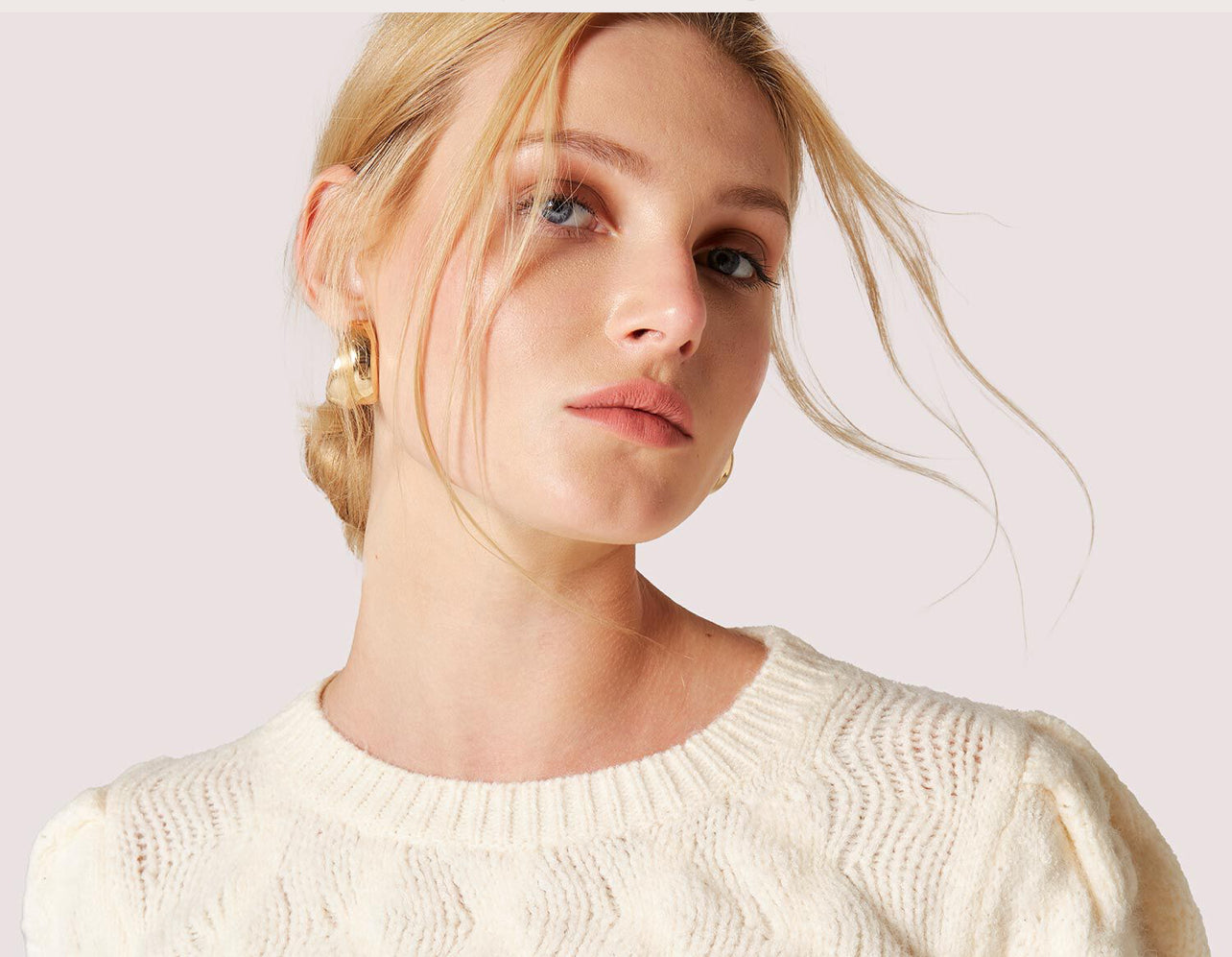 golden hoops 