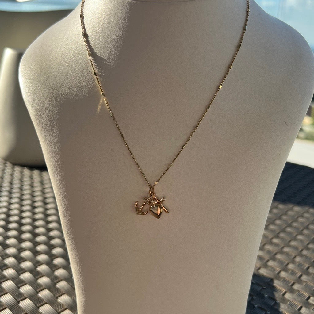 heart cross anchor pendant in 9kt gold 