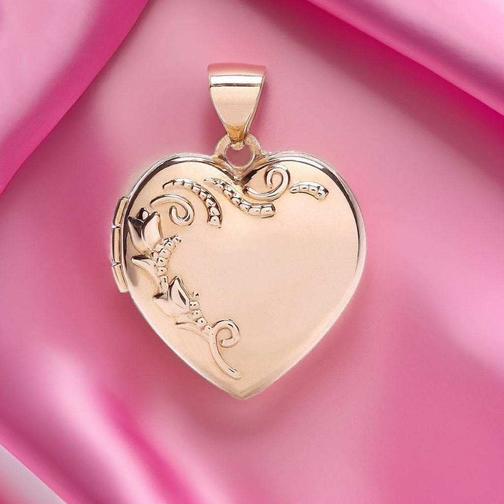 heart locket in 9kt yellow gold