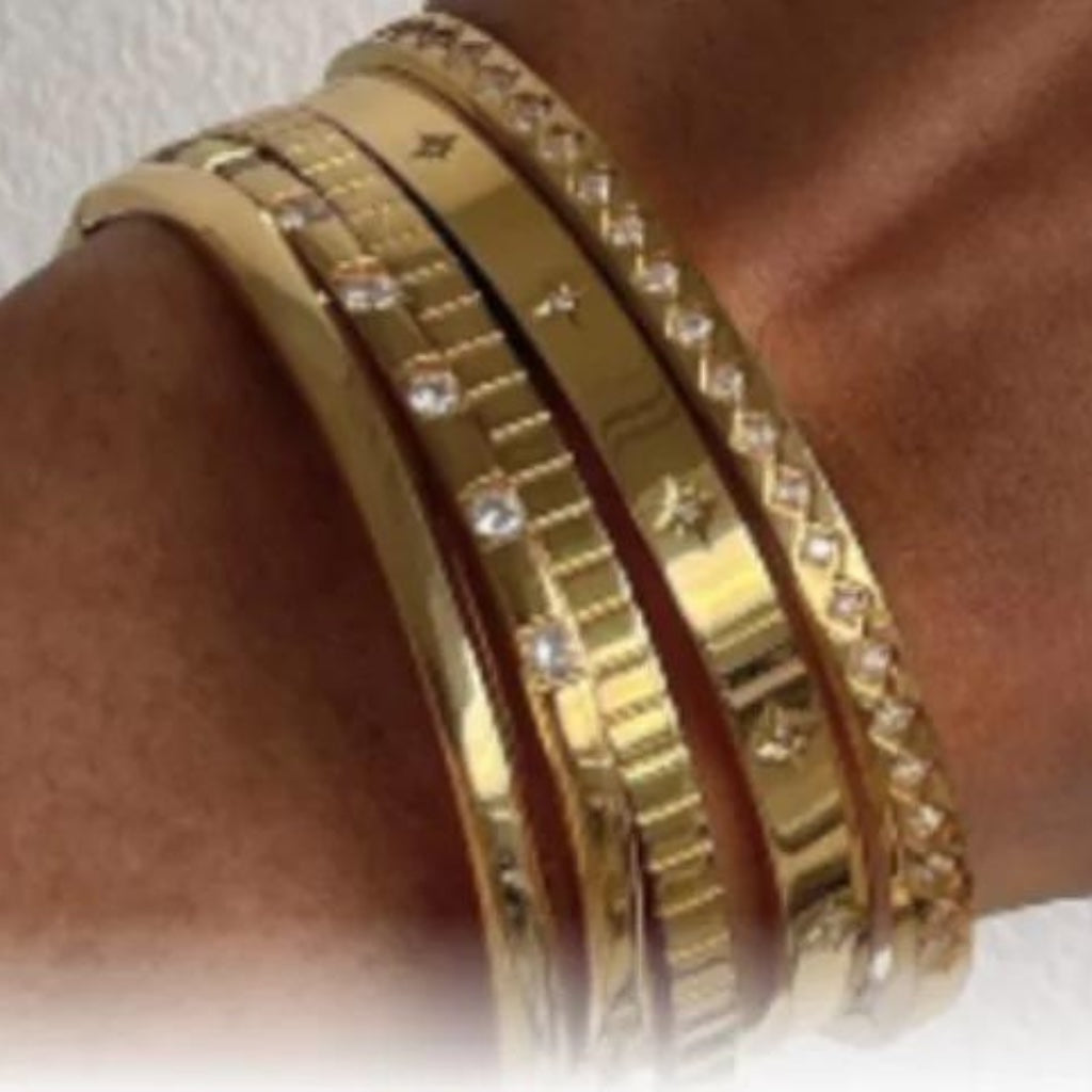 mixed bangles 