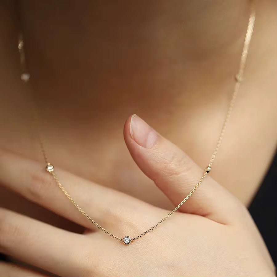 Round Brilliant Necklace